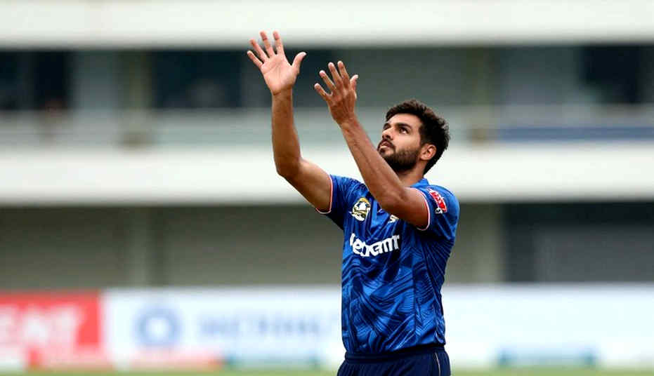 আবুধাবিতে আফগানিস্তানের টেস্ট ড্র: যেখানে হার না মানাই জয়ের সমান