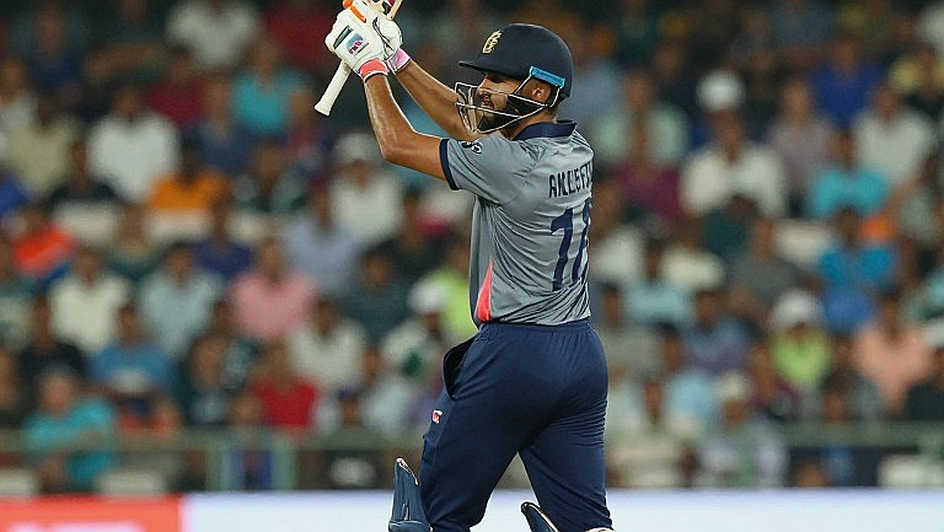 রাওয়ালপিন্ডির আলো, ছায়া এবং একুশ বছরের এক ছেলের গল্প