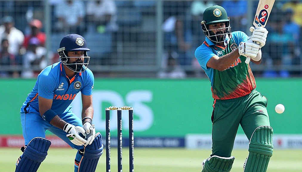 লেকারের ১৯ থেকে আজাজের ১০: টেস্ট বোলিং রেকর্ডের তিনটি স্তর ও একটি চুপচাপ পাঁচ বছর