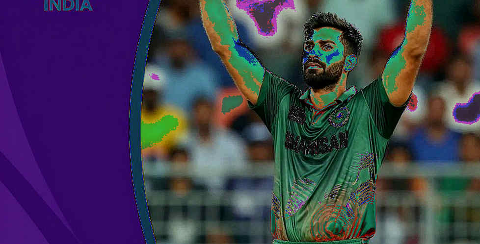 বৃষ্টি, ফ্যান টোকেন আর খালি স্টেডিয়াম: ক্রিকেটের খাতা এখন কার নামে? বৃষ্টি, ফ্যান টোকেন আর খালি স্টেডিয়াম: ক্রিকেটের খাতা এখন কার নামে?