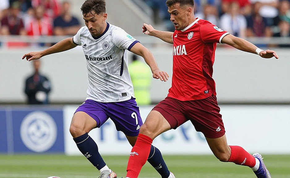 Touching the Ball Does Not Erase the Foul: What Marelli Said About Malen's Red Card Touching the Ball Does Not Erase the Foul: What Marelli Said About Malen's Red Card