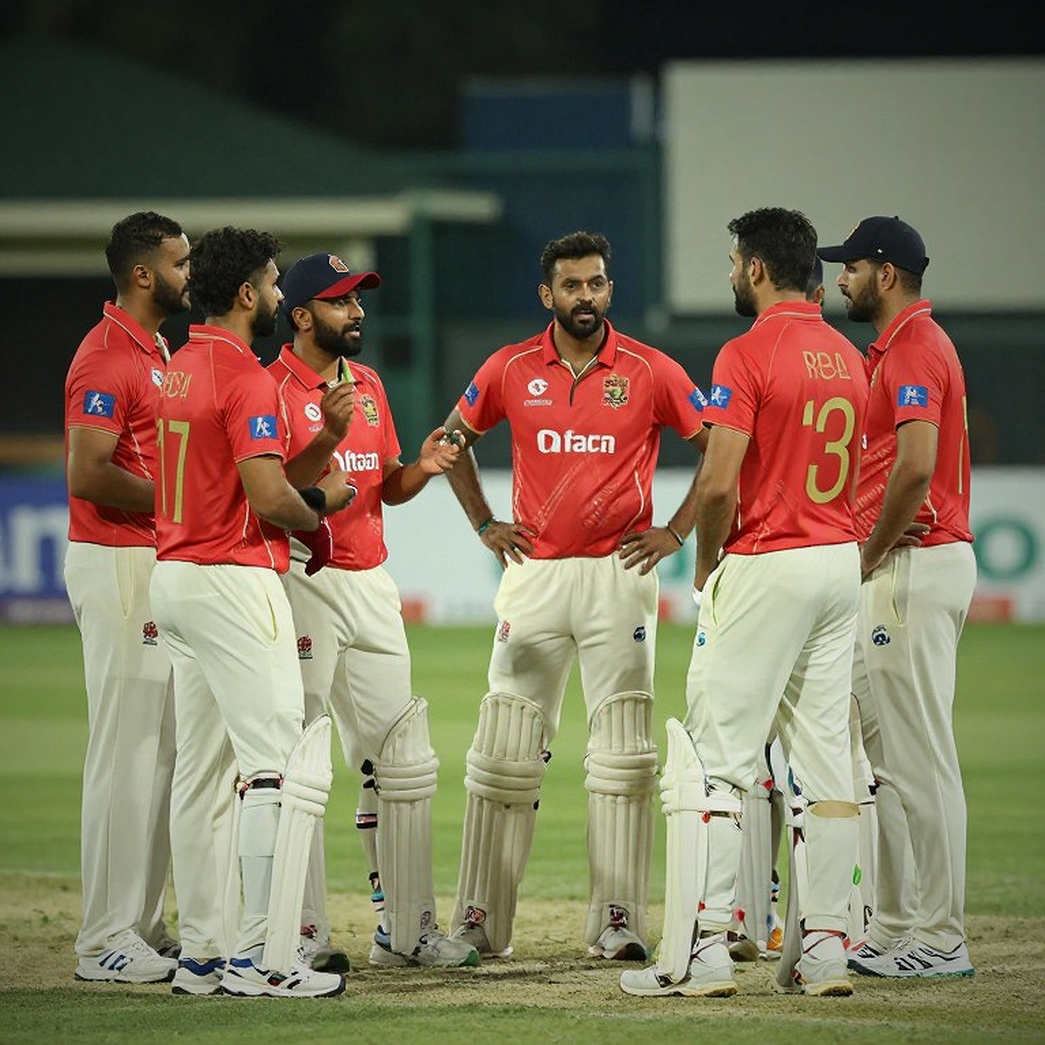 Auction Price vs Market Value: Four Evidence Tiers in the Franchise Cricket Transfer Market Auction Price vs Market Value: Four Evidence Tiers in the Franchise Cricket Transfer Market
