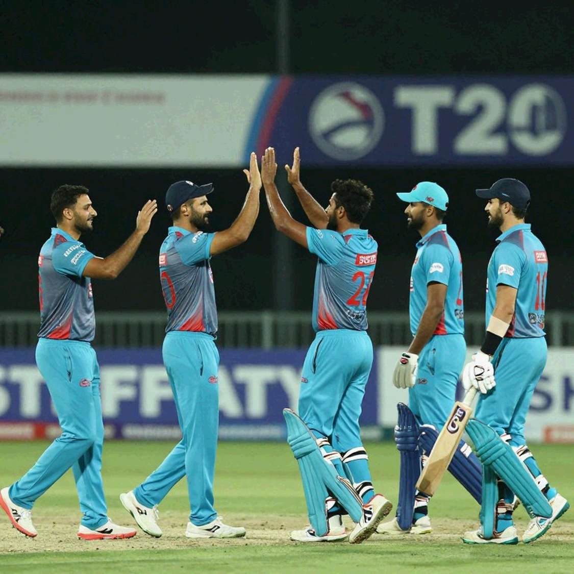 পাওয়ারপ্লের ডট বল আর শিশিরের হিসাব: টি২০ বিশ্বকাপ ২০২৬-এ এশিয়ার শিরোপা-দরের আসল অডিট