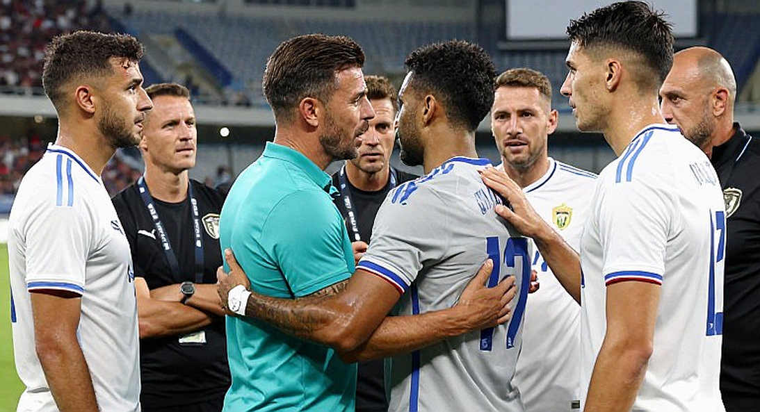 কাগজের পথ ও নাড়ির স্পন্দন: ট্রান্সফার জানালায় গুজবের গোলমাল থেকে চুক্তির সংকেতে কাগজের পথ ও নাড়ির স্পন্দন: ট্রান্সফার জানালায় গুজবের গোলমাল থেকে চুক্তির সংকেতে