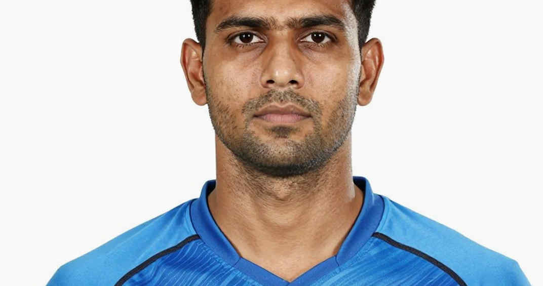 মুল্লানপুরের থেমে যাওয়া ঘড়ি: ৩৫২ তাড়া করেও ভারত কেন চার ওভার পিছিয়ে রইল